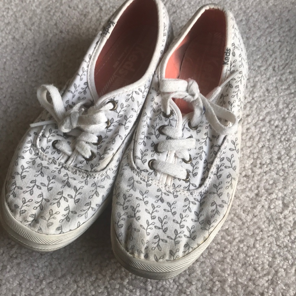Women’s KEDS. With leafy design!